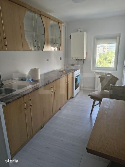 Apartament modern 3 camere, 72 mp, 2 balcoane, etaj 3 zona 1 Mai - 9