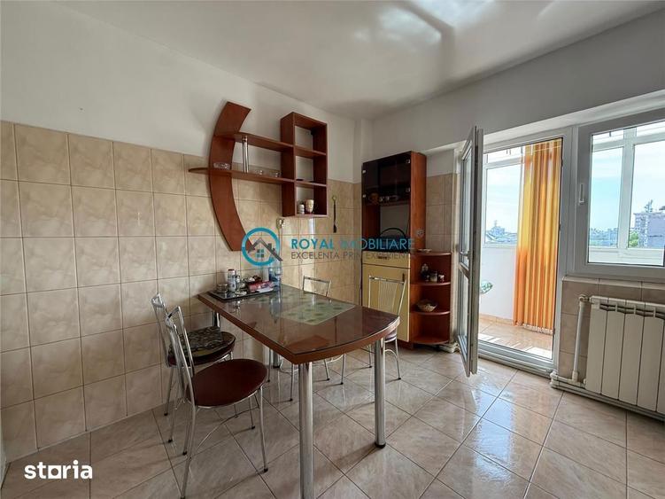 Apartament cu 2 camere decomandat, mobilat în Ultracentral