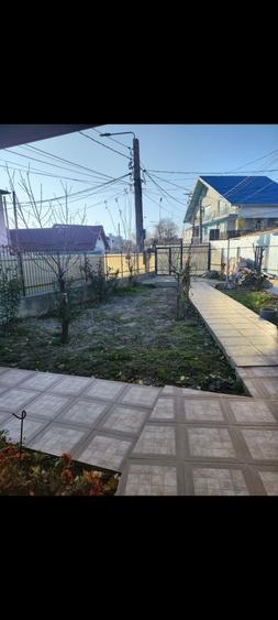 Casă cu 2 camere în Central
