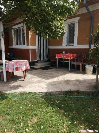 Casă cu 3 camere cu Teren 1365 Mp în Coșereni