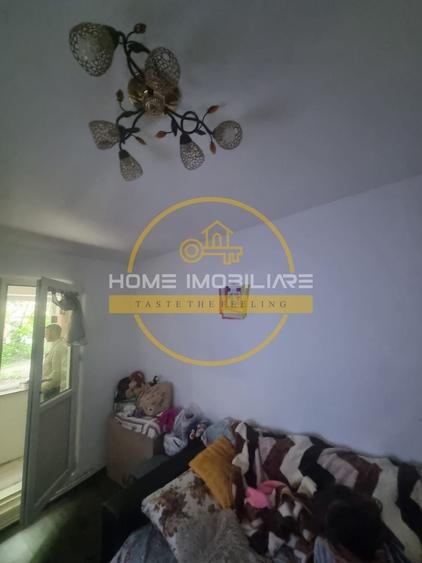 Apartament cu 2 camere decomandat, mobilat în Alexandru cel Bun