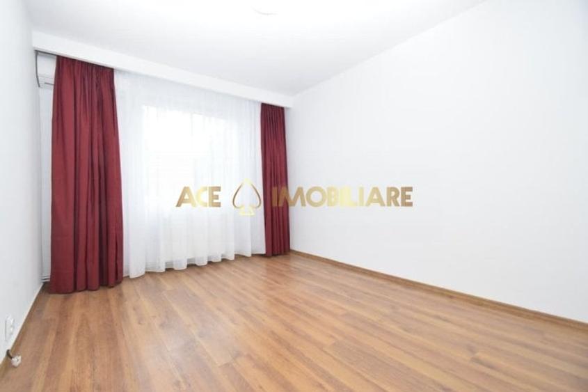 Apartament cu 3 camere decomandat în Crângași
