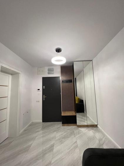 Apartament cu 2 camere semidecomandat în Exterior Vest