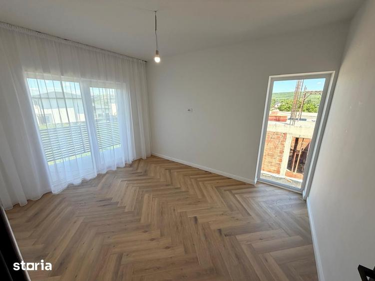 Casa 4 camere, 2 bai, LA CHEIE, zona VISAN - 3