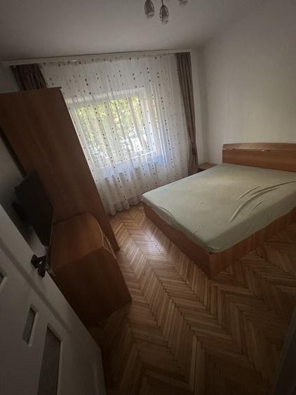 Inchiriez apartament - 5
