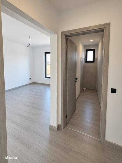 Casă cu 4 camere cu Teren 467 Mp în Berceni