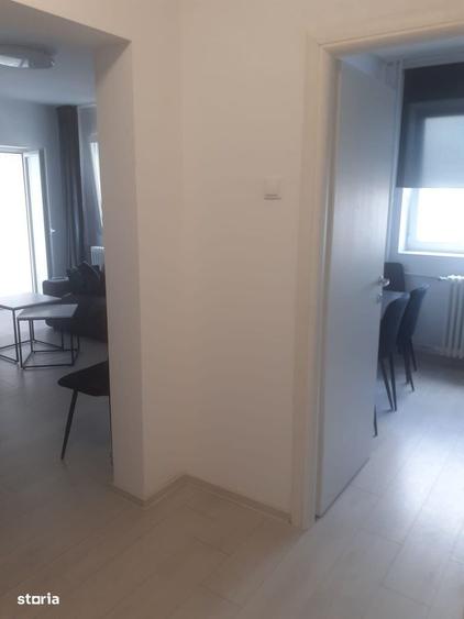 Apartament cu 2 camere decomandat în Titan