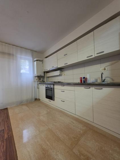Apartament cu 2 camere semidecomandat în Tomis Nord