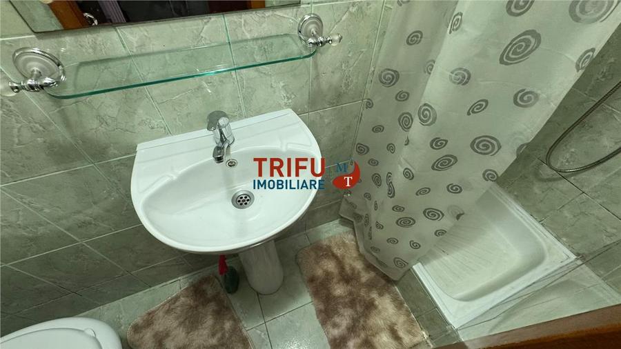 Garsonieră circulară în Cetate
