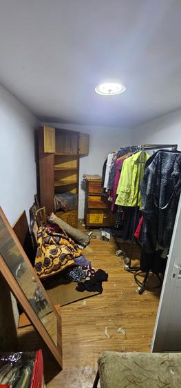 Apartament cu 2 camere semidecomandat în 5 Călărasi