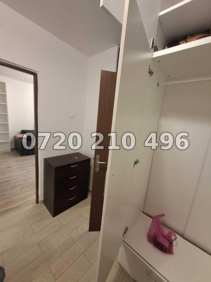 Apartament cu 3 camere decomandat în Dristor