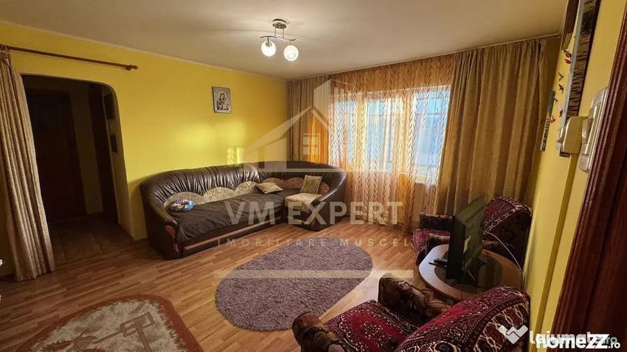 Apartament cu 2 camere semidecomandat în Central