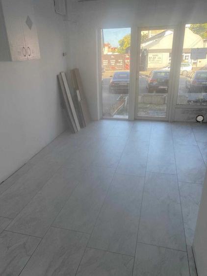 Spațiu comercial, de 17 mp, în Exterior Vest