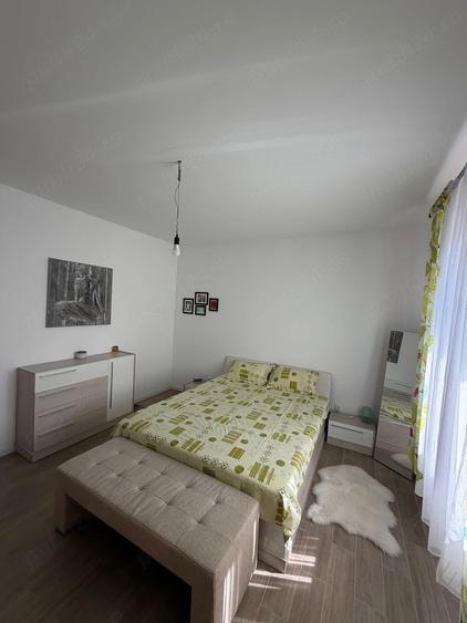 Casă cu Teren 1500 Mp în Aiton