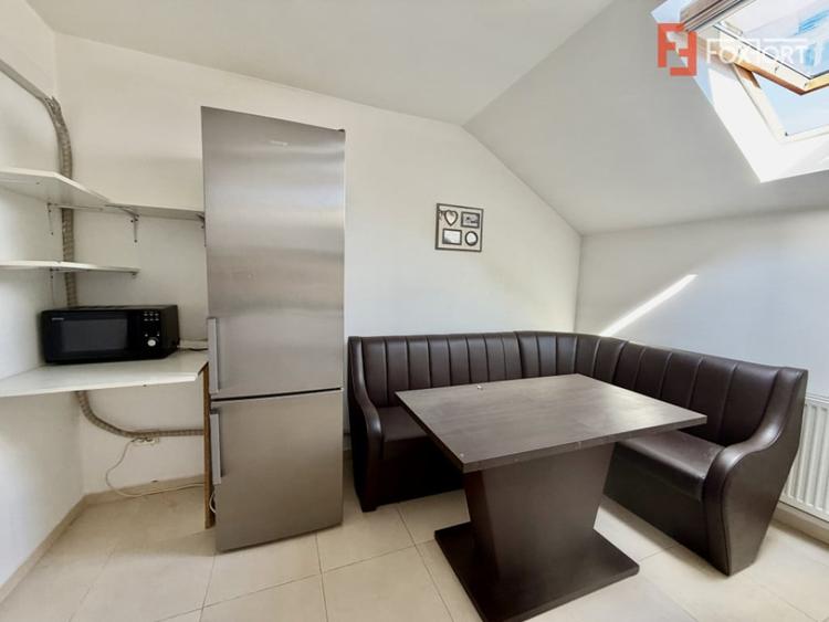 Apartament cu 2 camere decomandat în Bucovina