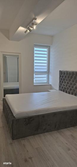 Apartament cu 2 camere decomandat în Decebal