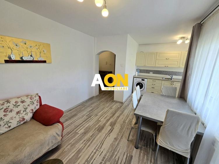 Apartament cu 2 camere decomandat, mobilat în Central