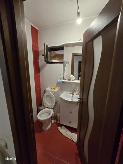 Casă cu 3 camere în Central