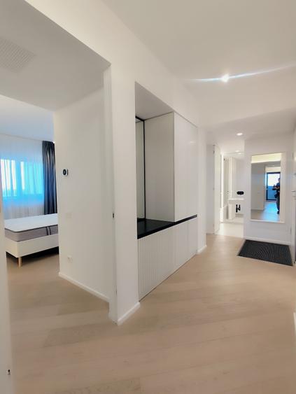 Apartament cu 3 camere decomandat în Cotroceni