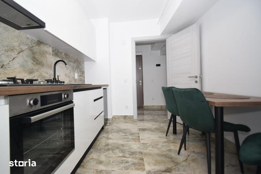 Apartament cu 2 camere decomandat în Calea București