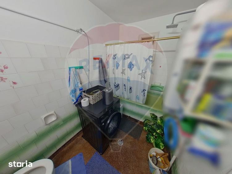 Casa cu 6 camere, DE VANZARE, str. Eroilor - 6