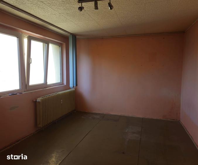 3 camere de renovat /investitie Bulevardul Brancoveanu - 6
