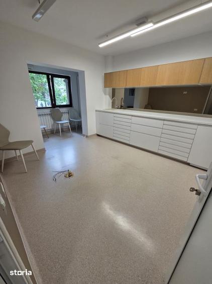 Spațiu comercial, de 60 mp, în Coiciu