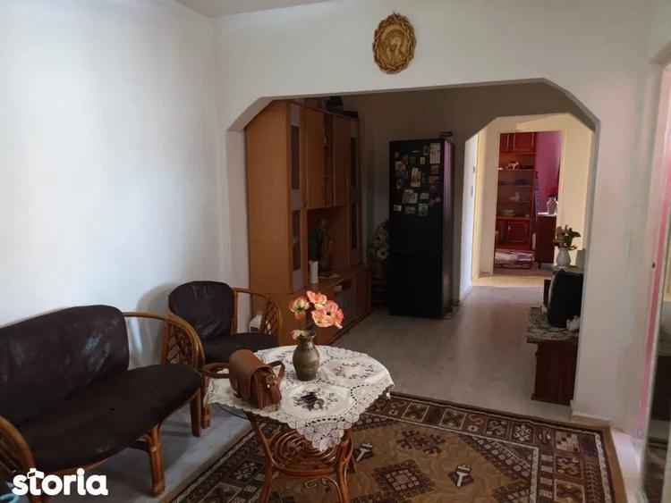 Apartament cu 3 camere în Ultracentral