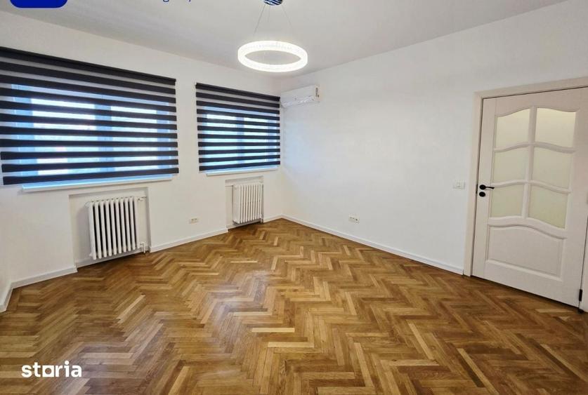 Apartament cu 3 camere în Unirii