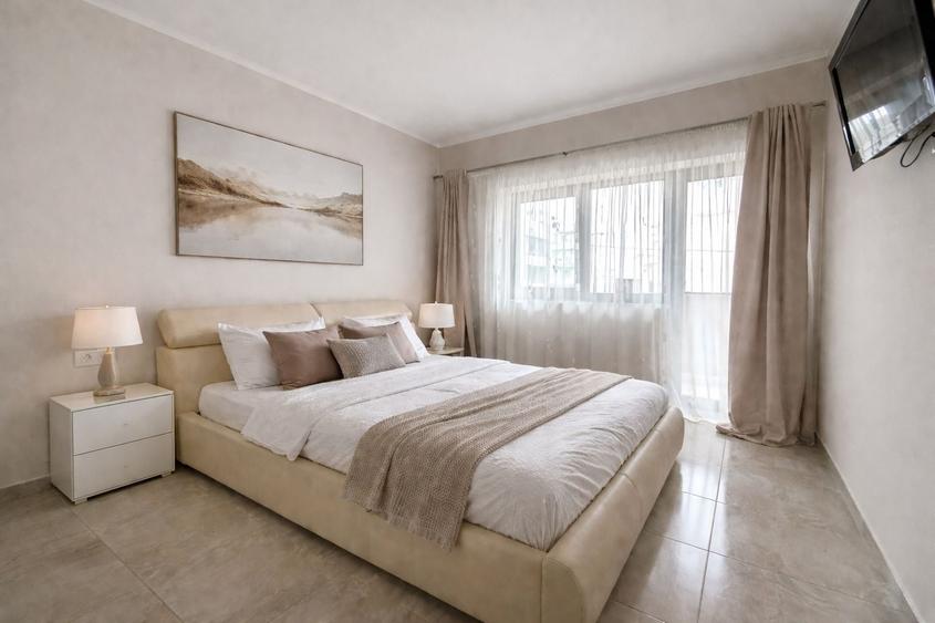 Apartament cu 3 camere decomandat, mobilat în Dumbrăvița