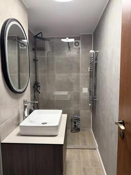 Apartament cu 3 camere decomandat, mobilat în Aviației