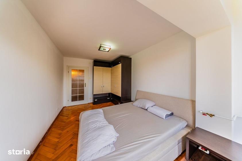 Apartament cu 3 camere decomandat în Central