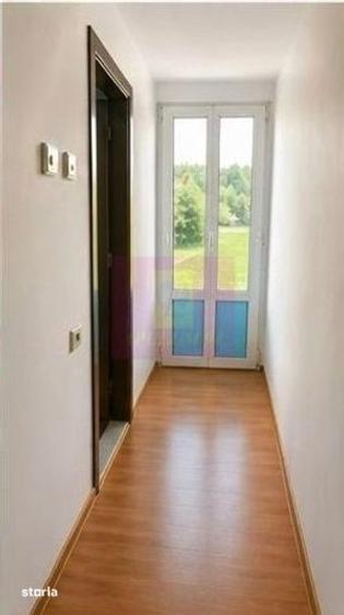 Casă cu 5 camere cu Teren 2875 Mp în Roata de Jos
