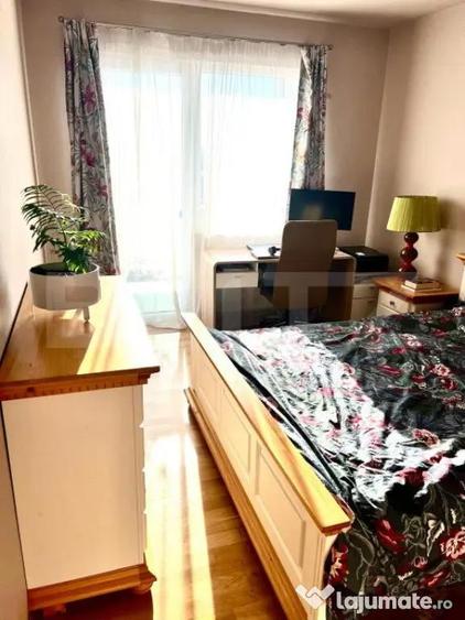 Apartament cu 3 camere semidecomandat în Europa