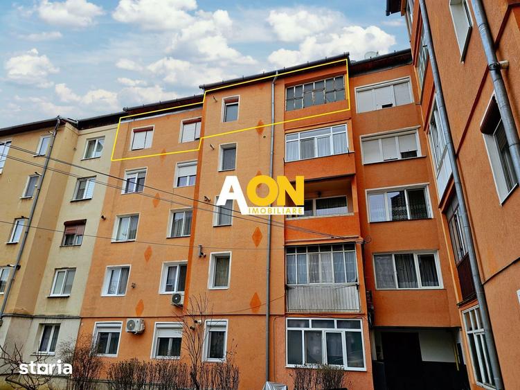 Apartament cu 3 camere decomandat în Central
