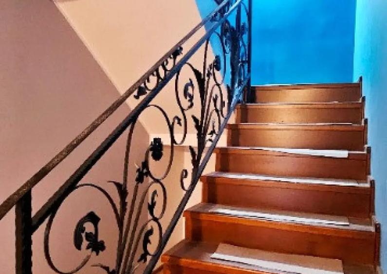 Casă cu 5 camere cu Teren 2000 Mp în Ciritei
