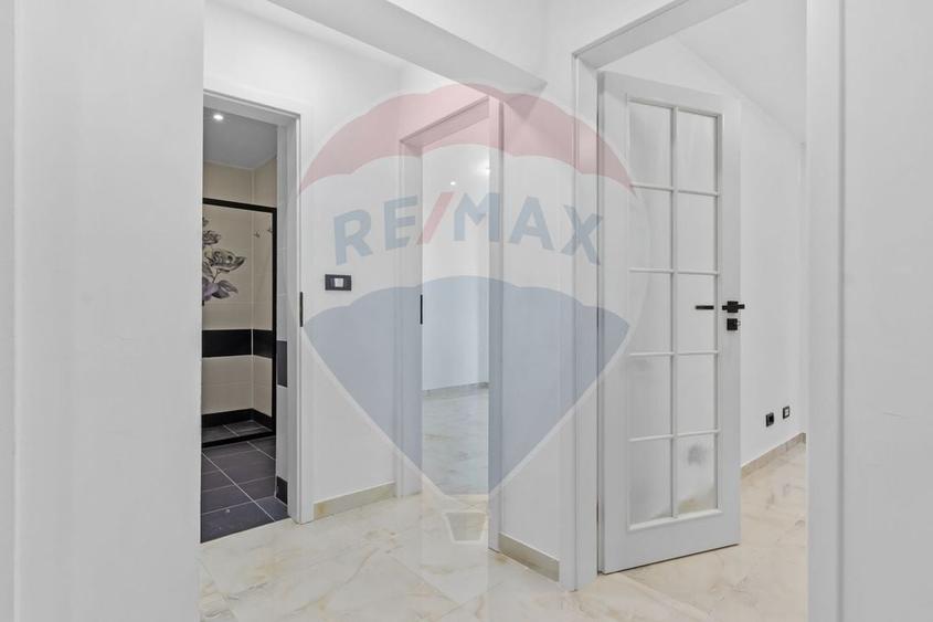 Apartament cu 3 camere decomandat, mobilat în Băncilor