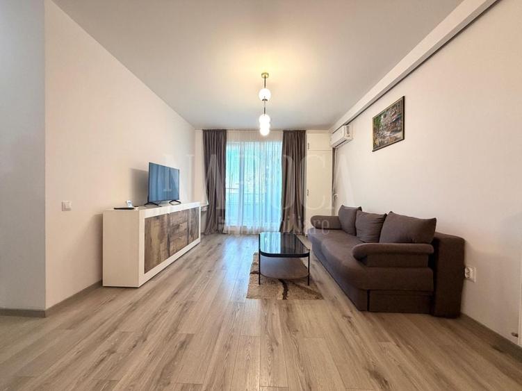 Apartament cu 2 camere semidecomandat în Între Lacuri