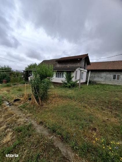 Teren de 1260 mp, în Giarmata