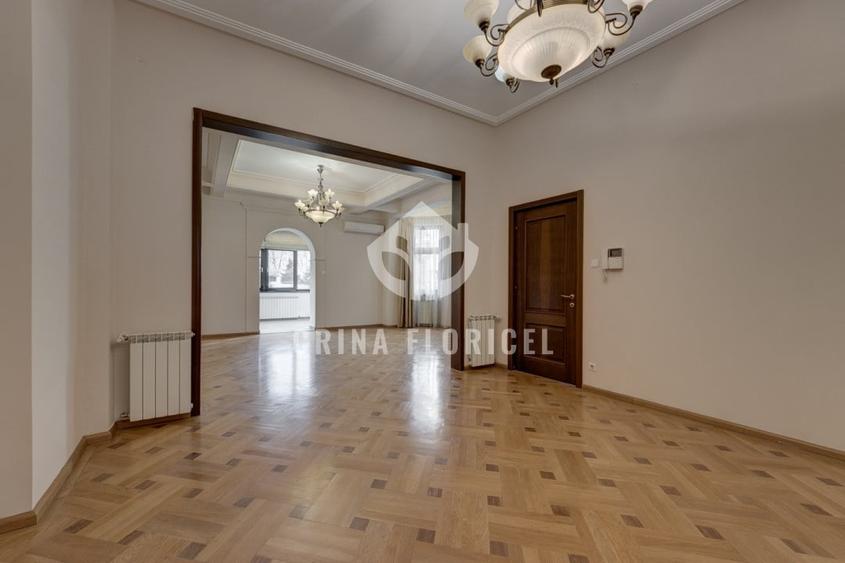 Apartament cu 5 camere, mobilat în Dorobanți