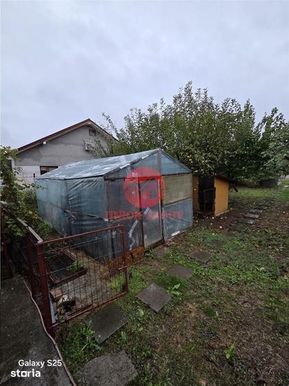 Casă cu 3 camere cu Teren 938 Mp în Valu lui Traian