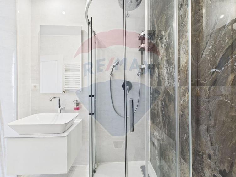 Apartament cu 2 camere, mobilat în 13 Septembrie