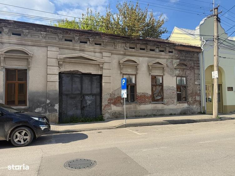 Spațiu comercial, în Central