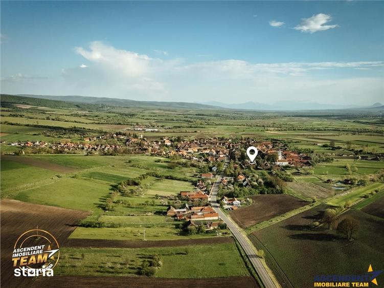 Casă cu 7 camere cu Teren 2822 Mp în Central