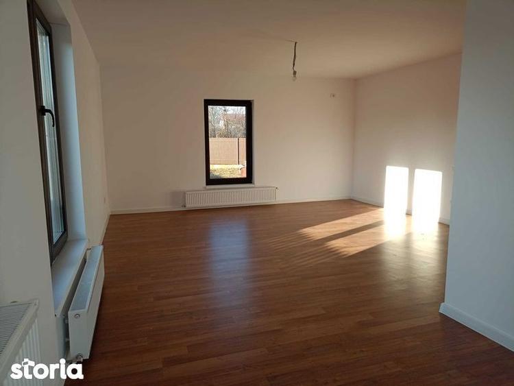 Casă cu 4 camere cu Teren 140 Mp în Crevedia