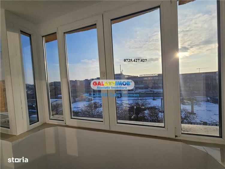 Apartament cu 3 camere decomandat în Rahova
