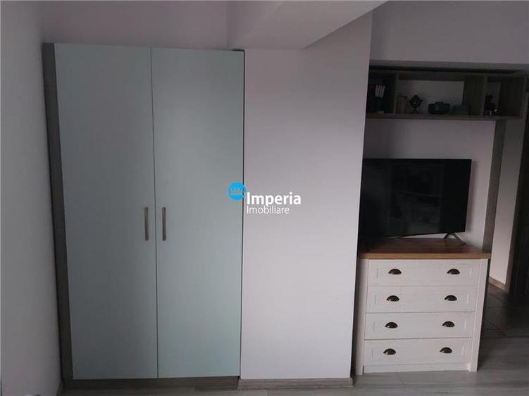 Apartament cu 2 camere decomandat în Tătărași