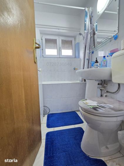 Apartament cu 3 camere decomandat în Giurgiului