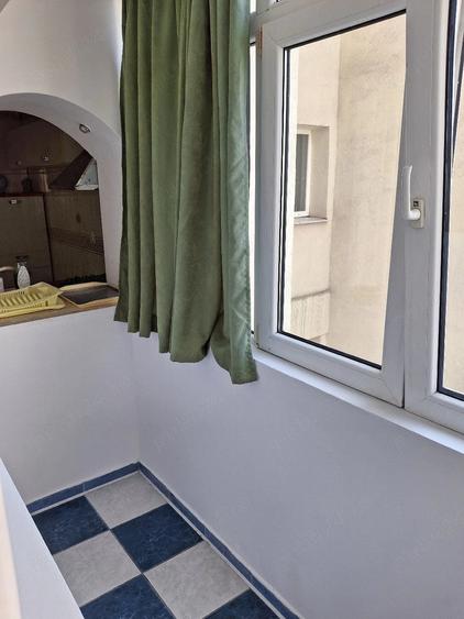 Apartament cu 2 camere semidecomandat în Iancului