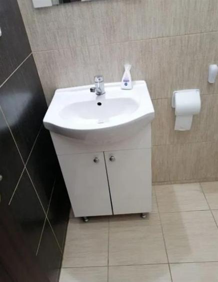 Garsonieră nedecomandată, mobilată în Nicolina